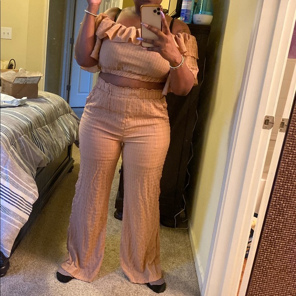 Pant suit - Picture 2 of 2